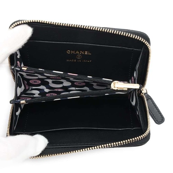 Chanel Matelasse Coco Mark Lambskin Coin Case Black - Picture 4 of 7